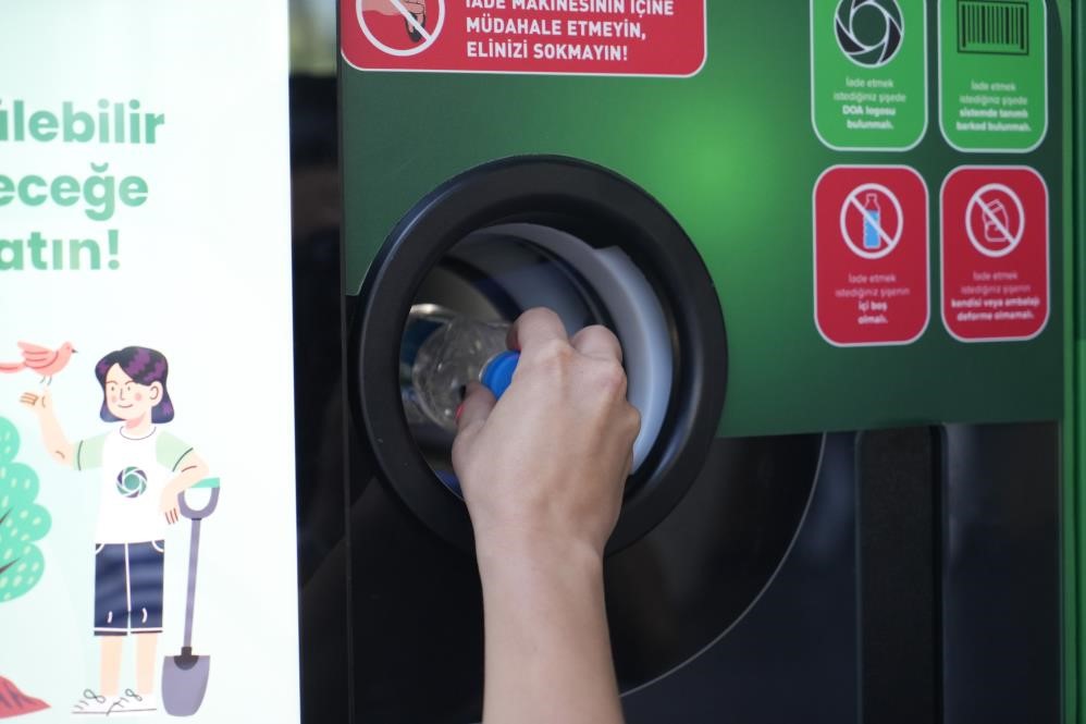 DOA makineleri Samsun&rsquo;da 49 binden fazla i&ccedil;ecek ambalajı topladı
