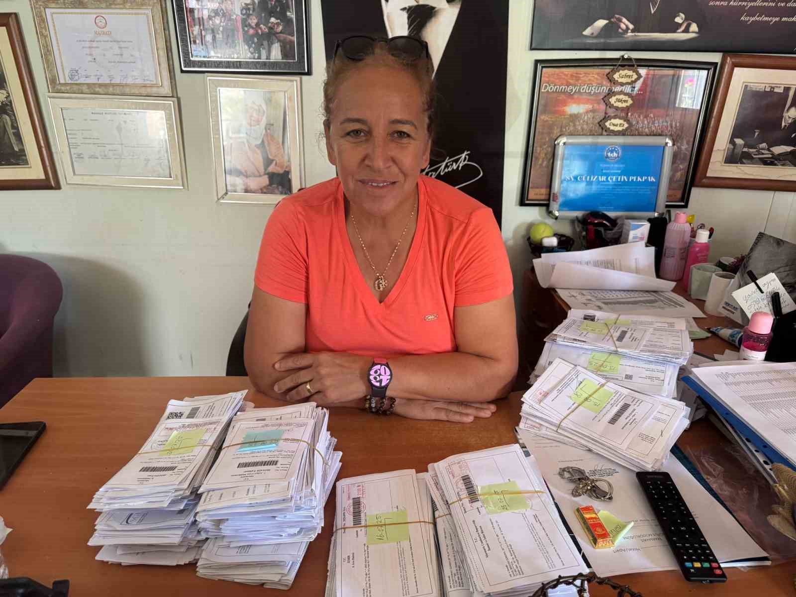 Marmaris&rsquo;te trafik cezaları muhtarlıklara yığıldı
