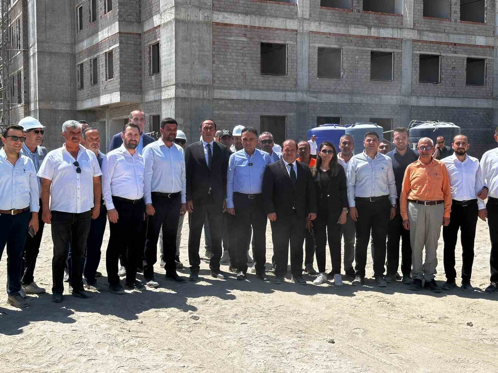 AK Parti&rsquo;li Baybatur: "400 Yataklı Hastanemize İsmail Bilen Milletvekilimizin adı verilecek"
