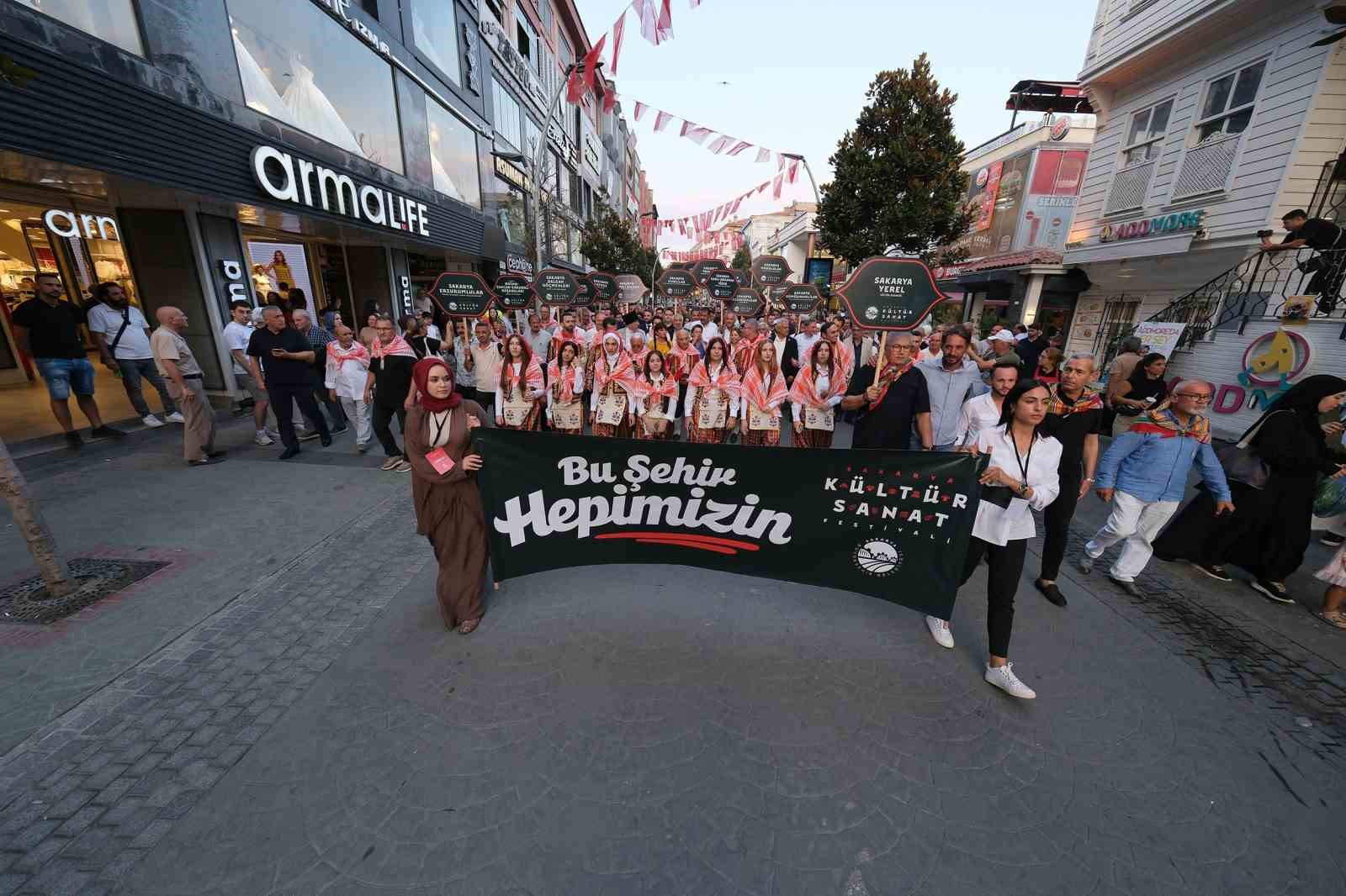 Sakarya K&uuml;lt&uuml;r Sanat Festivali başladı: 12 g&uuml;n s&uuml;recek
