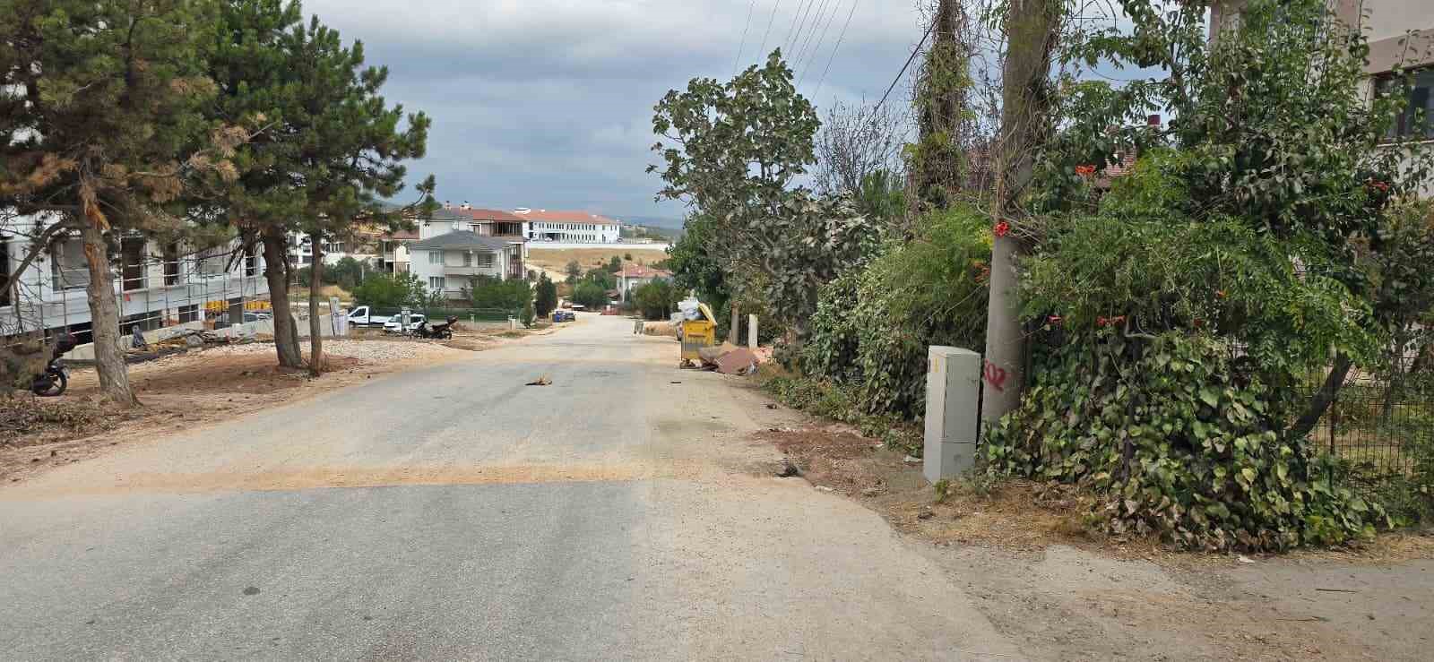 Vatandaş tozdan ne cam a&ccedil;abiliyor, ne de balkonda oturabiliyor
