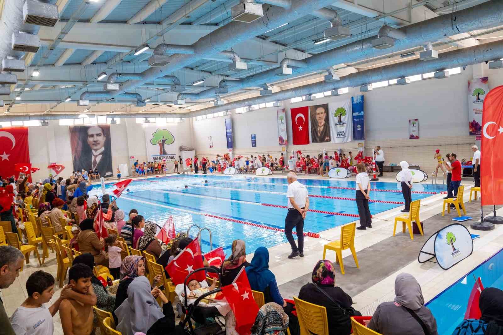 Şehitkamil’de çocuklar Alleben ile hem öğrendi hem serinledi