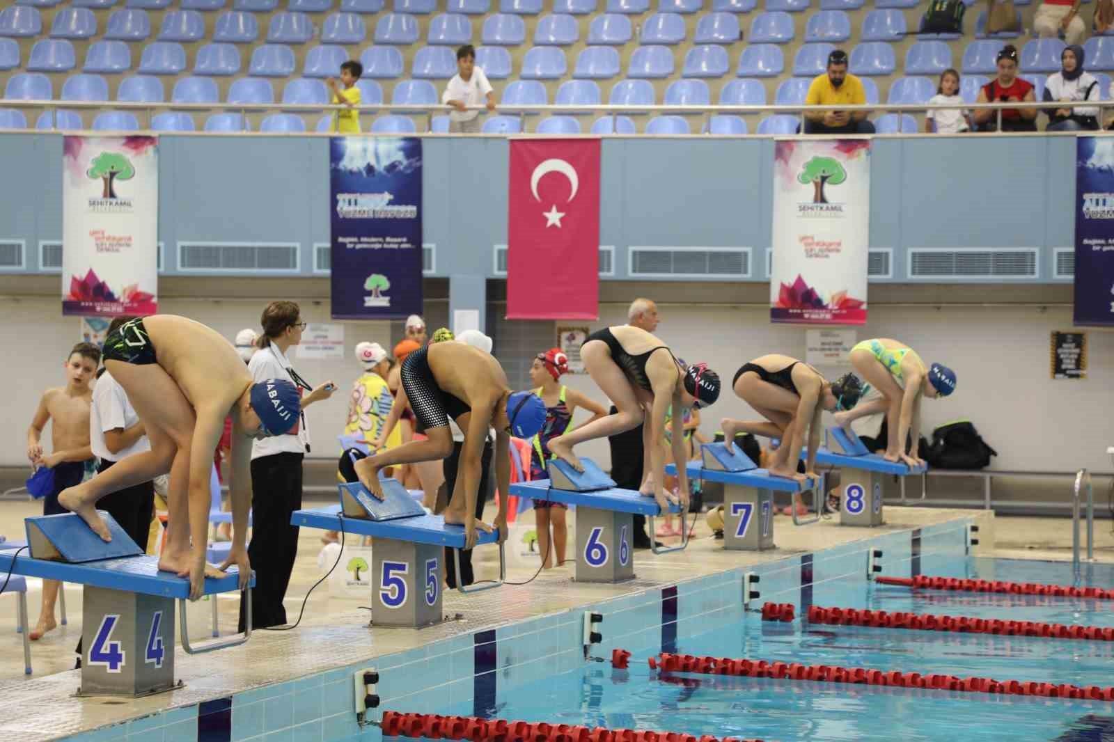 Şehitkamil&rsquo;de &ccedil;ocuklar Alleben ile hem &ouml;ğrendi hem serinledi
