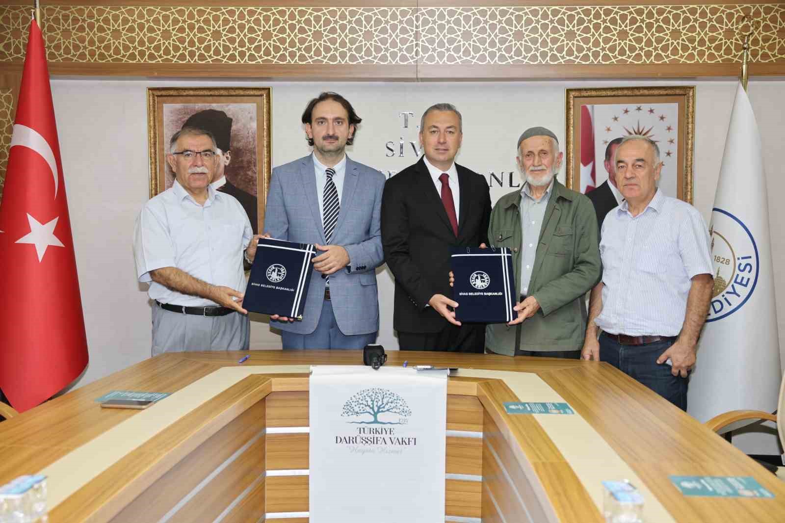 ‘Muhsin Yazıcıoğlu Darüşşifa Külliyesi’ protokolü imzalandı