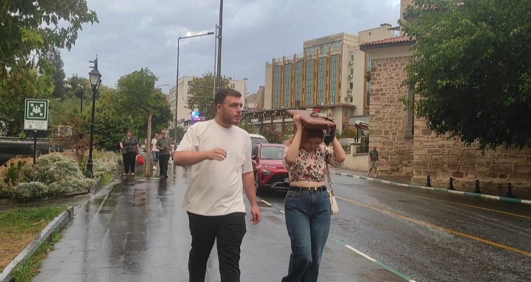 Tekirdağ’da beklenen yağmur geldi