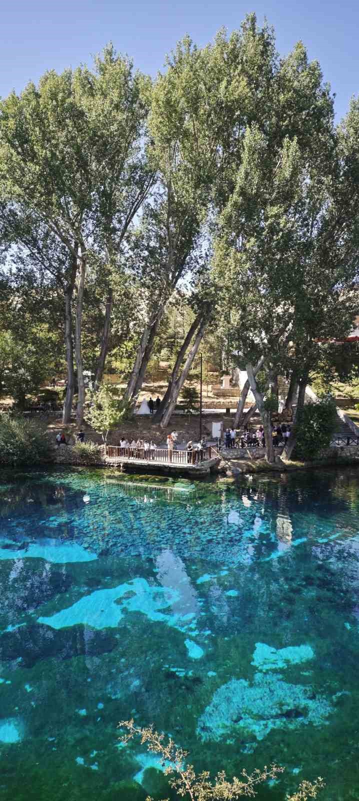 Bozkırın nazar boncuğu ziyaretçi akınına uğradı
