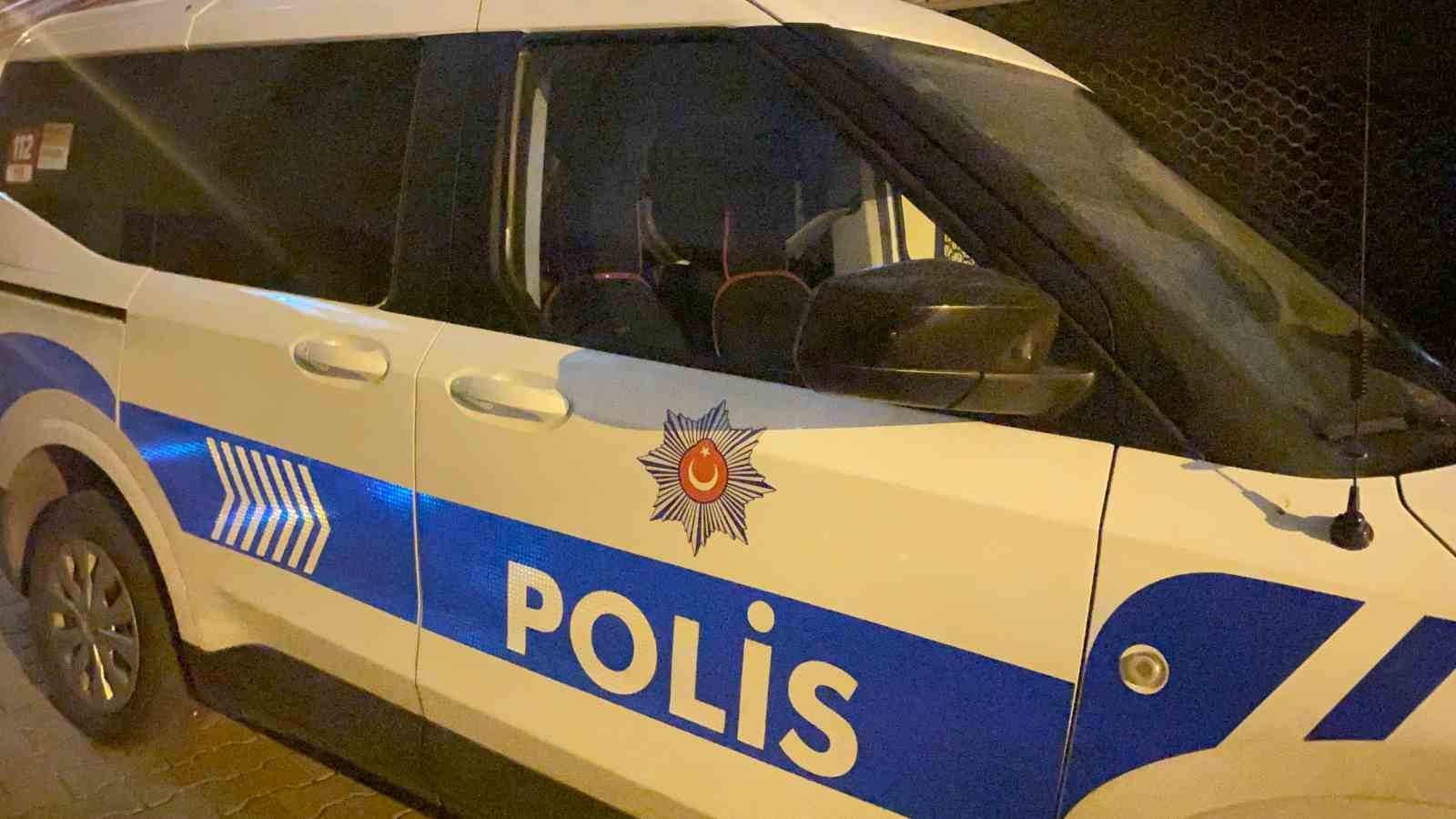 Tartıştığı kadını bıçakla yaralayıp hastanelik etti