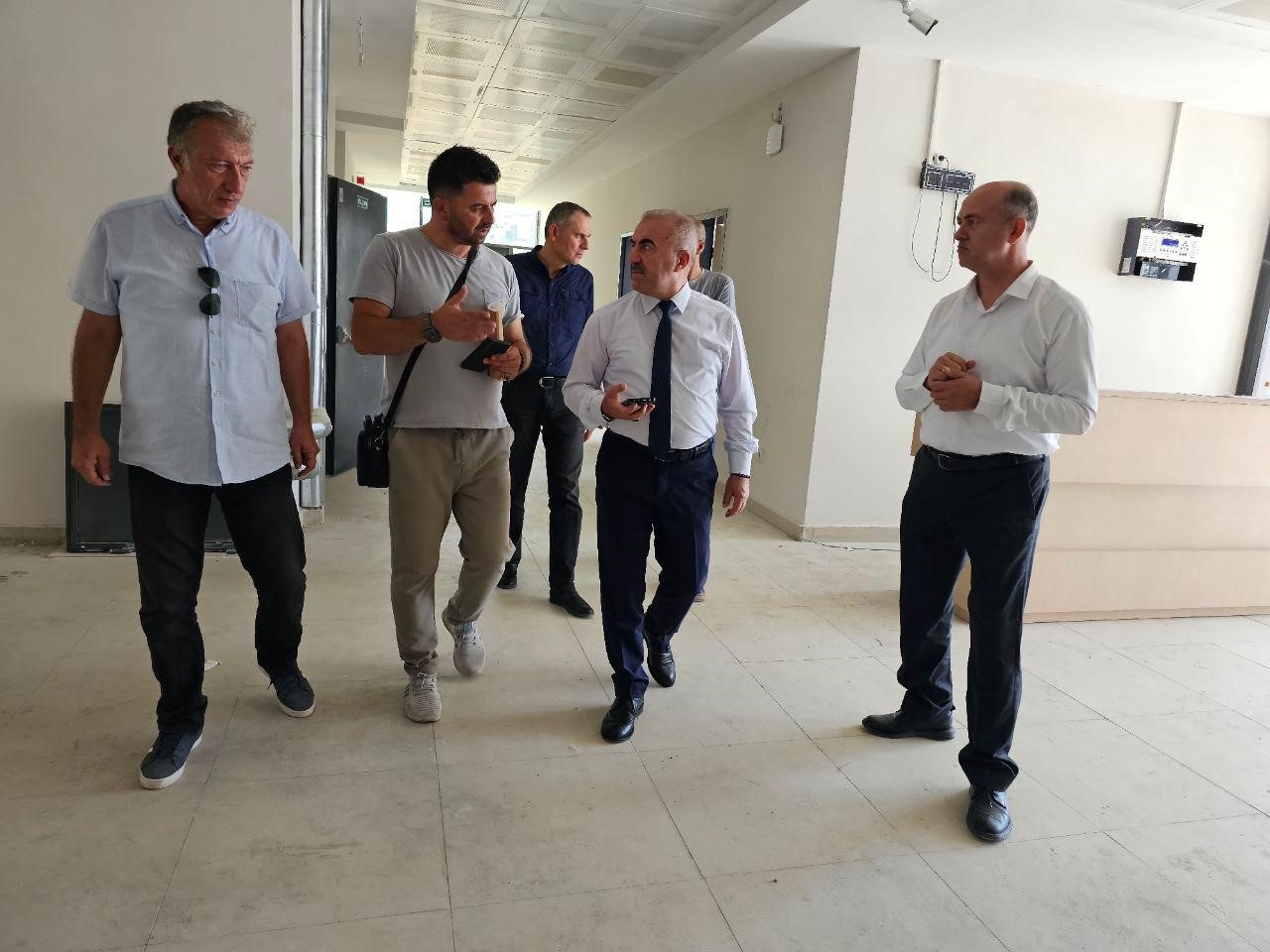 Balıkesir’de yapımı devam eden okullara denetim