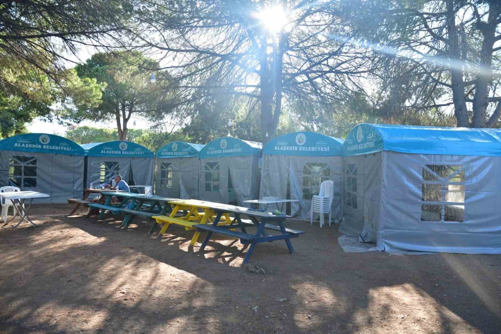 Alaşehir Belediyesi personeline Didim&rsquo;de &uuml;cretsiz tatil
