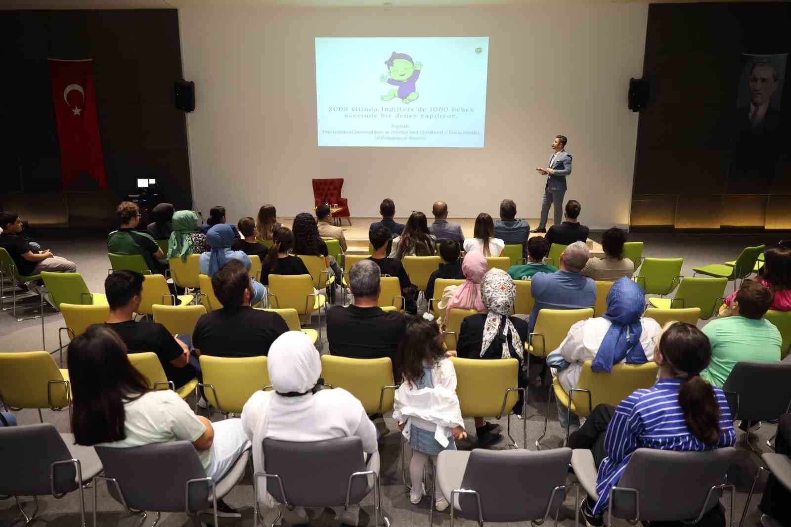 Eğitim Bilimci Paşayev eğitimcilere etkili öğretme yöntemlerini anlatacak