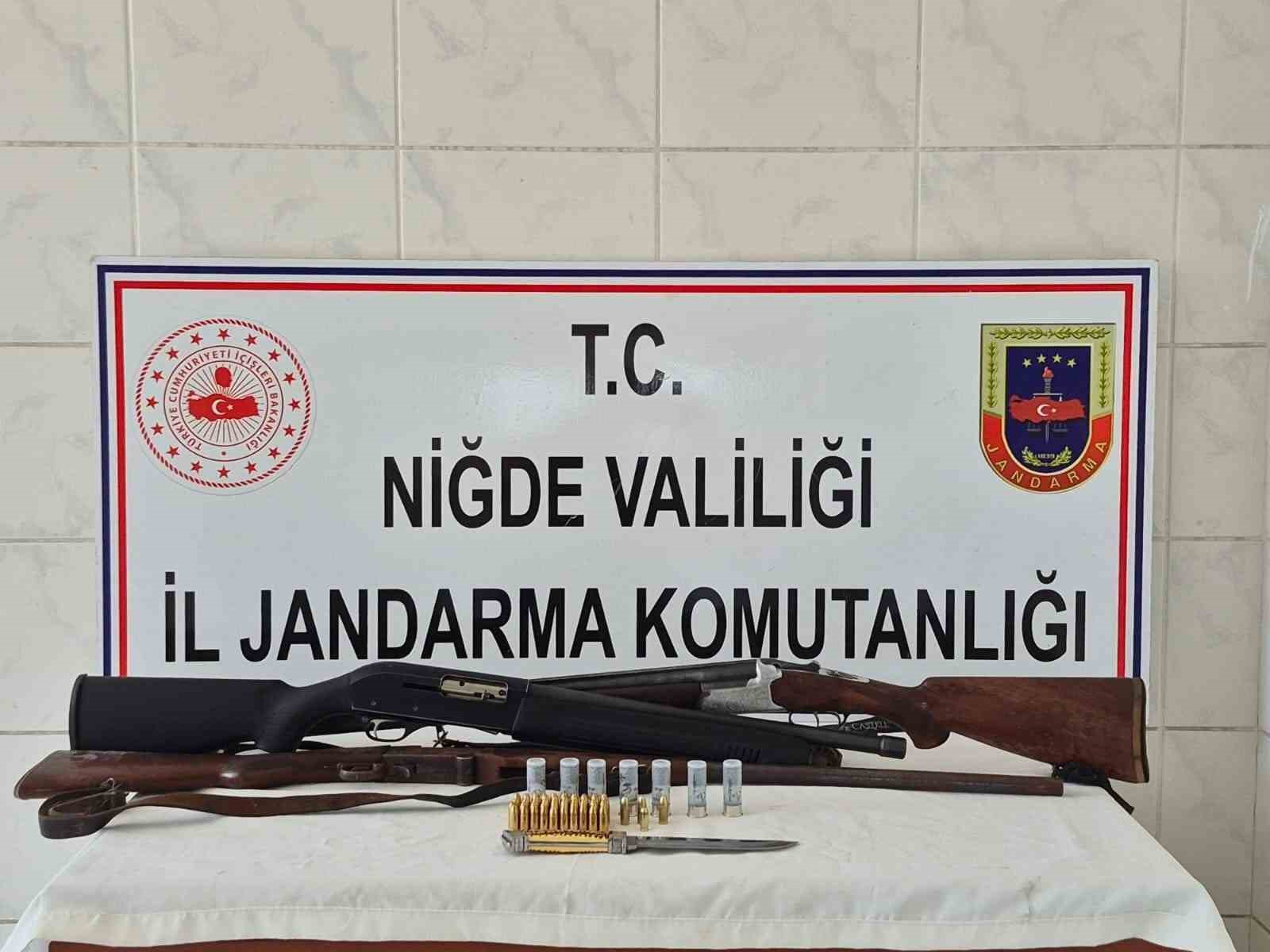 Niğde’de ruhsatsız silah operasyonu: 4 kişi hakkında adli işlem başlatıldı