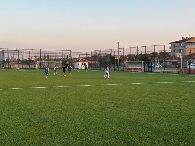 Futbol coşkusu Mahmudiye&rsquo;de hız kesmiyor
