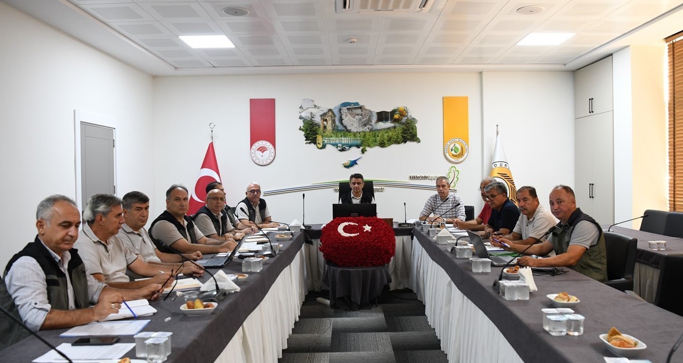 Mersin&rsquo;de yangın değerlendirme toplantısı yapıldı
