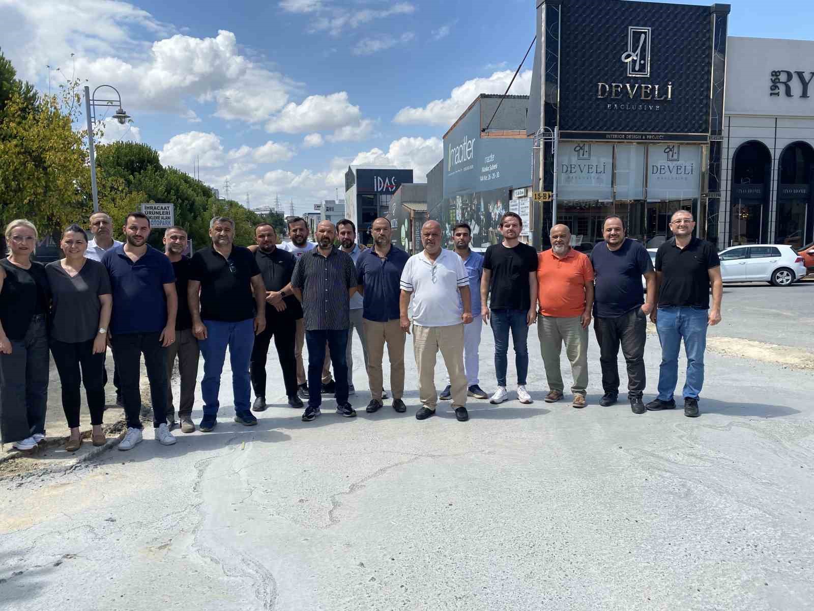 MASKO&rsquo;nun 2 yıl &ouml;nce sel vuran yolu bozuldu: İBB 2 ay &ouml;nce başladı, yarım bıraktı
