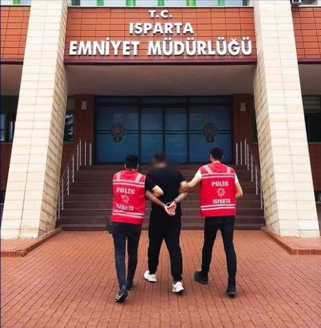 Isparta’da hakkında 9 yıl 10 ay hapis cezası bulunan şahıs yakalandı