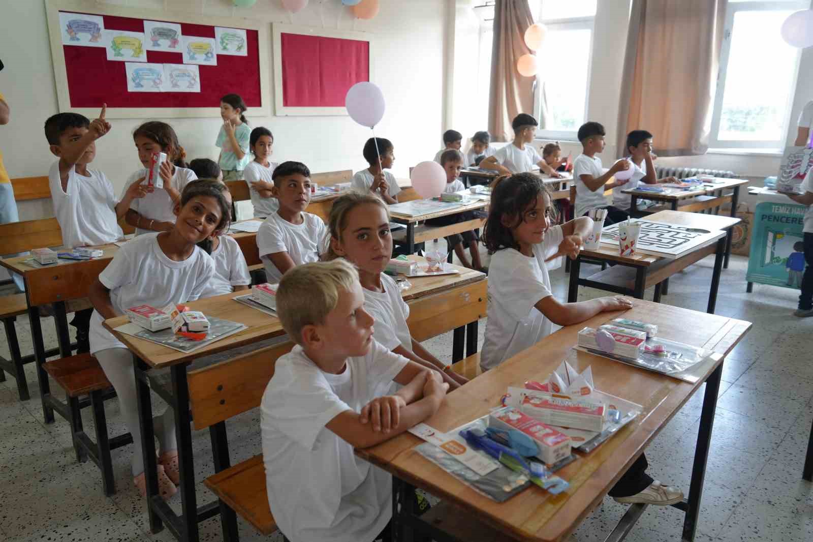 Mevsimlik tarım iş&ccedil;ilerinin &ccedil;ocuklarına sağlık taraması
