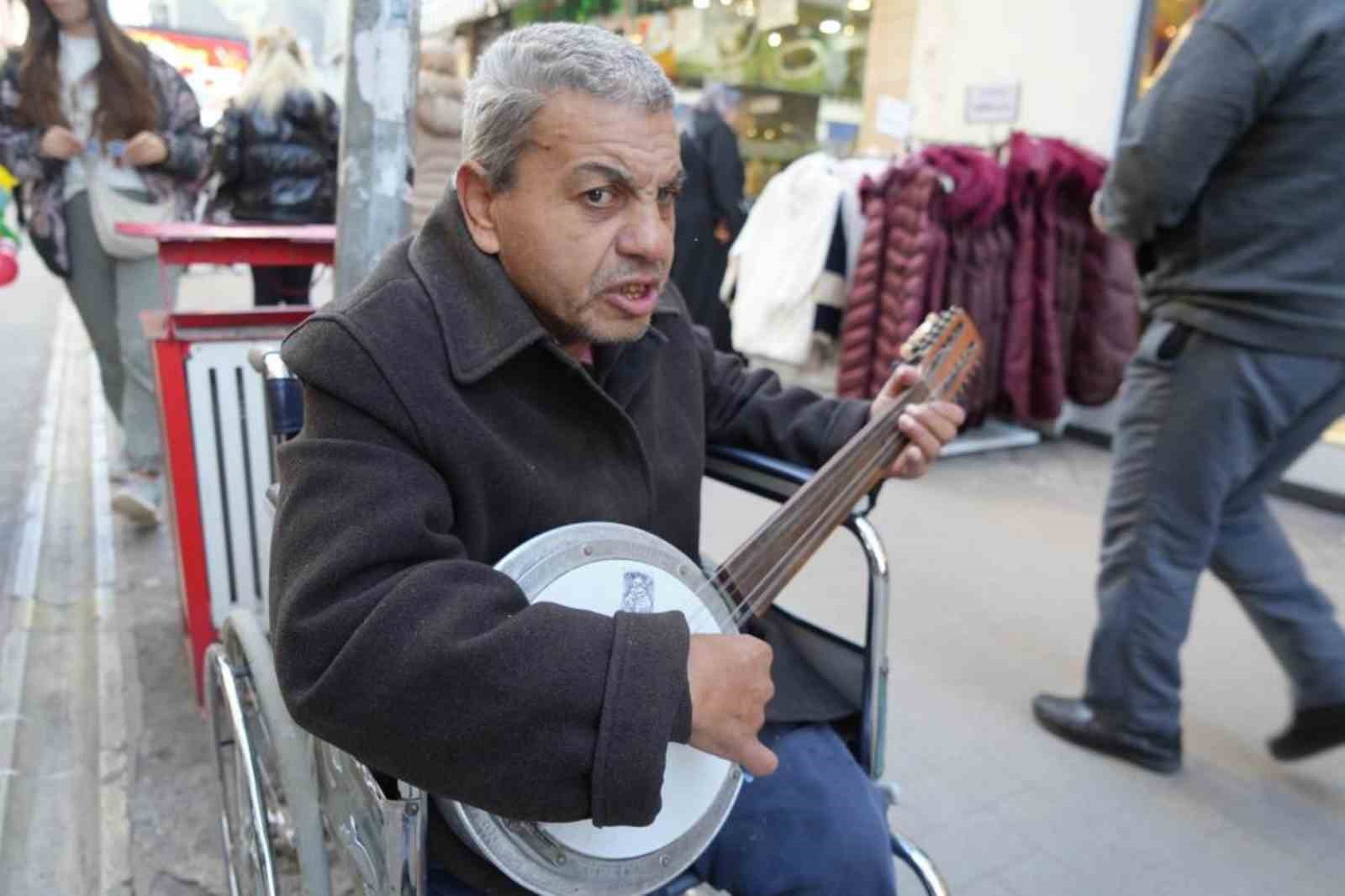 Samsun sokakları &rsquo;c&uuml;mb&uuml;ş&rsquo;s&uuml;z kaldı
