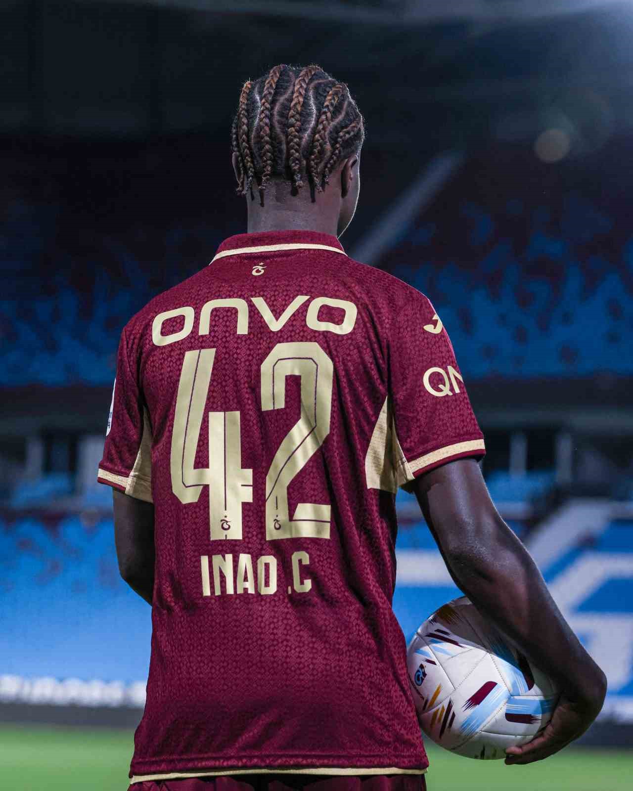Trabzonspor, Christ Inao Oulai ile 5 yıllık s&ouml;zleşme imzaladı
