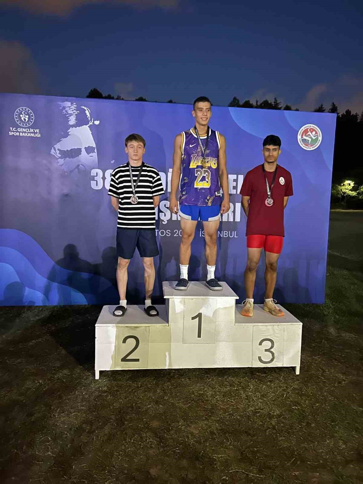 Bilecikli sporculardan İstanbul’da büyük başarı