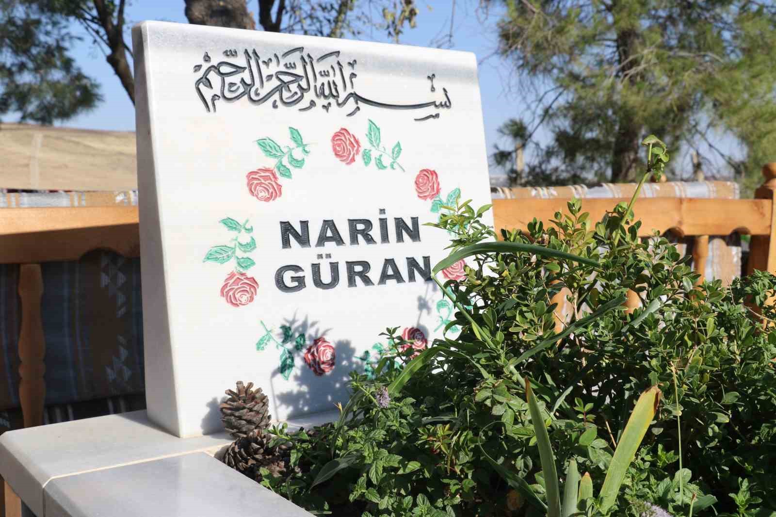 Narin&rsquo;in mezarı başında K&uuml;rt&ccedil;e ağıt: &rsquo;&rsquo;Hem canımızı aldılar hem evimizi başımıza yıktılar&rsquo;&rsquo;
