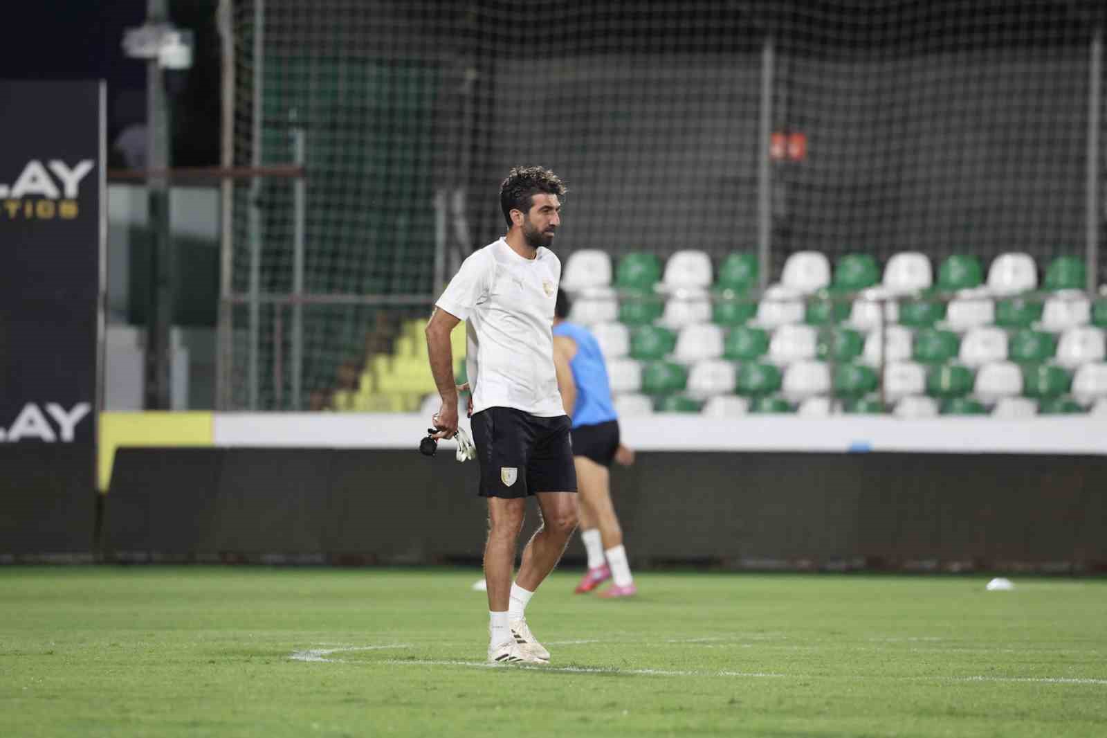 Bodrum FK ligde ilk galibiyetini hedefliyor