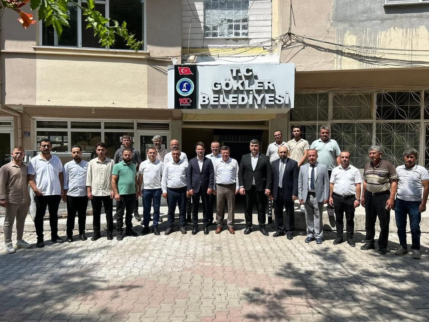 AK Parti Uşak Milletvekili Fahrettin Tuğrul, "Türkiye yüzyılı buluşmaları" kapsamında Gediz’de