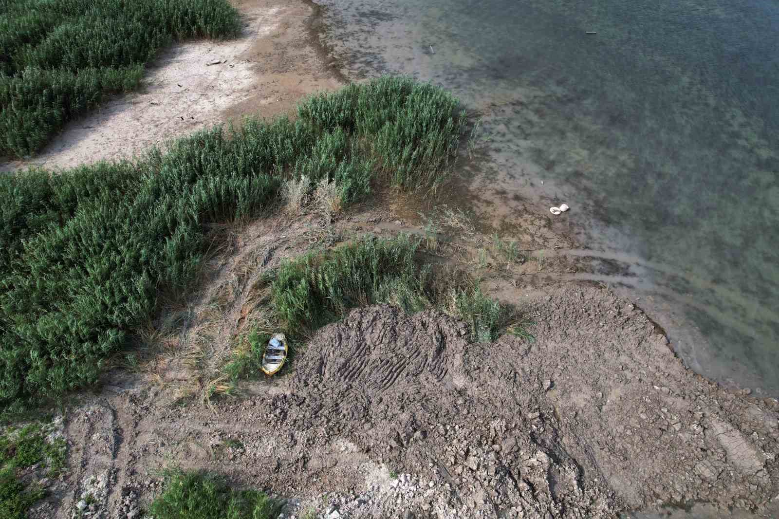 Su seviyesi tarihi dipte, milyonlar susuzlukla karşı karşıya