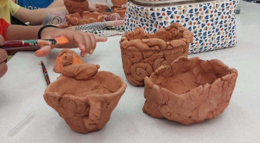 Çocuk Üniversitesi’nde minikler seramikle hayal güçlerini geliştirdi