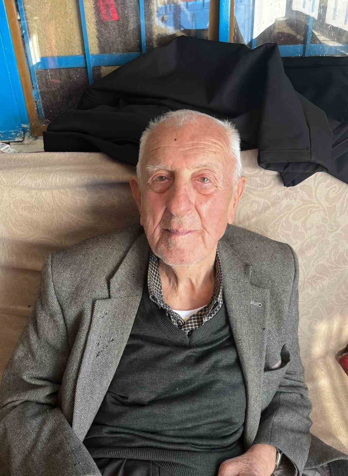 Burhaniye&rsquo;de eski başkan Naci S&ouml;yler son yolculuğuna uğurlandı
