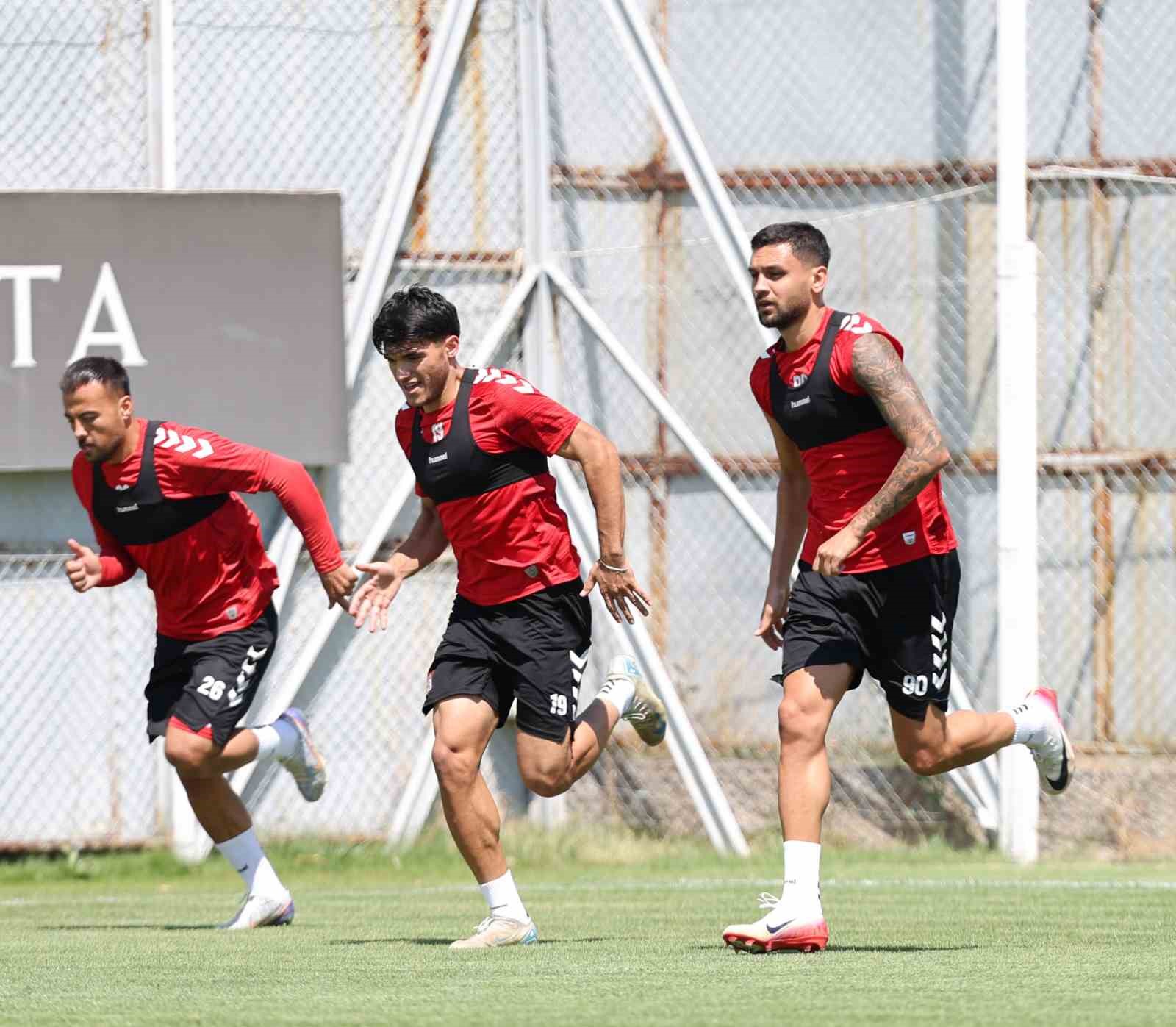 Sivasspor’da Amed maçının hazırlıkları sürüyor