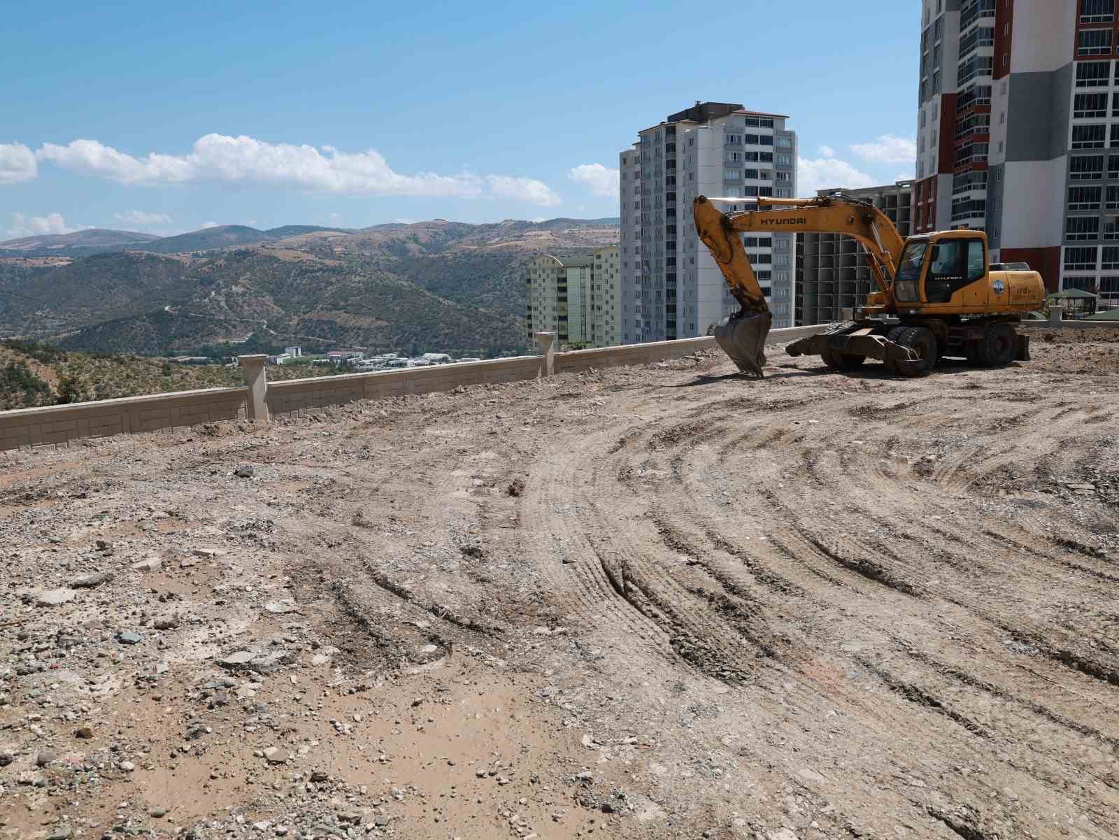 Tokat’ın yeni sosyal yaşam merkezi Topçam Mahallesi’nde yükseliyor