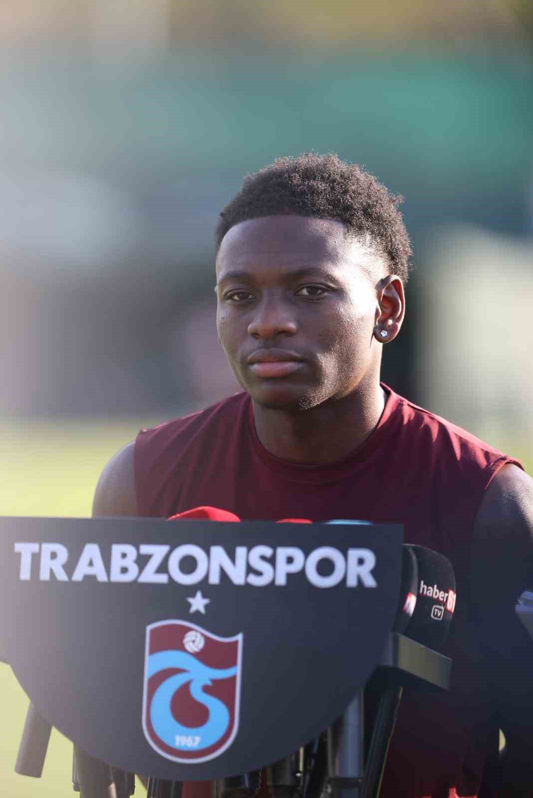 Olaigbe: "Trabzonspor’a gelmek çok doğru bir karar oldu"