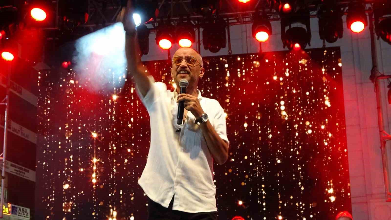 Yozgat’ta Sürmeli Şenlikleri kortej yürüyüşü ile başladı
