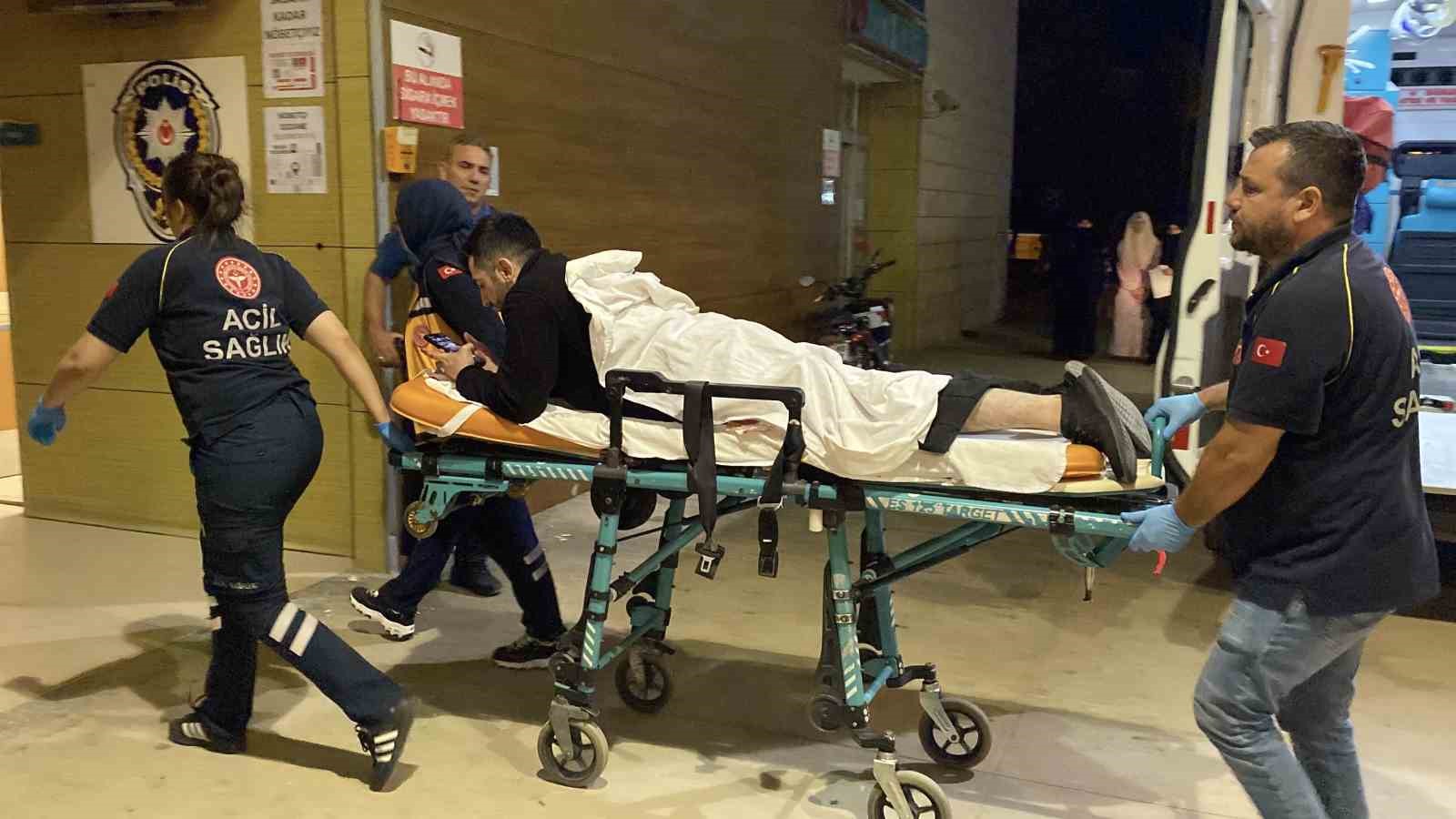 Bursa’da kavgayı ayırmaya çalışan güvenlik görevlisi yaralandı
