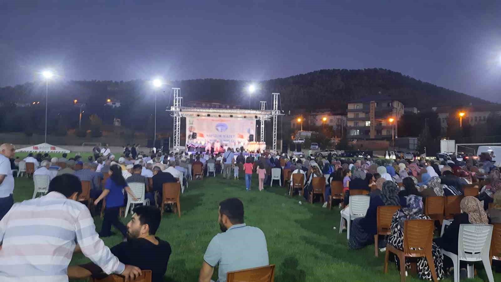 Bozkır&rsquo;da hafızlık eğitimi tamamlayan 41 &ouml;ğrenciye icazet belgesi verildi
