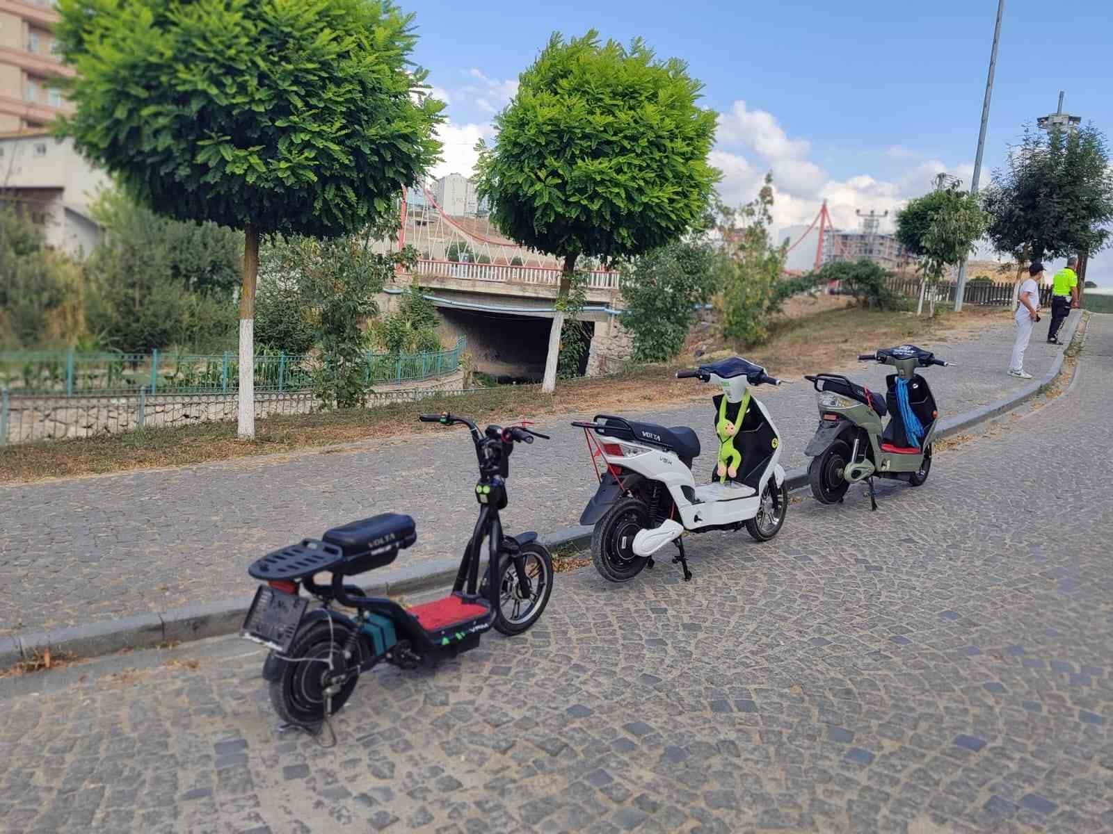 Kavak’ta tescilsiz araçlara geçit yok