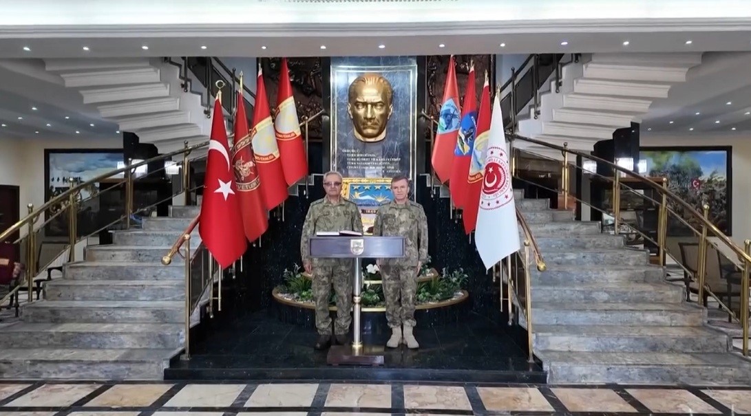 Kara Kuvvetleri Komutanı Tokel&rsquo;den Erzincan, Trabzon ve Bayburt&rsquo;ta denetleme
