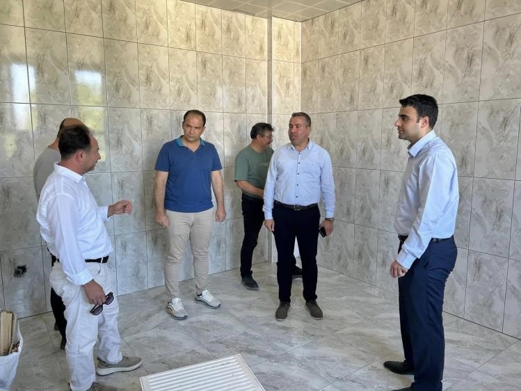 Okullarda yeni dönem öncesi bakım ve yenileme çalışmaları sürüyor