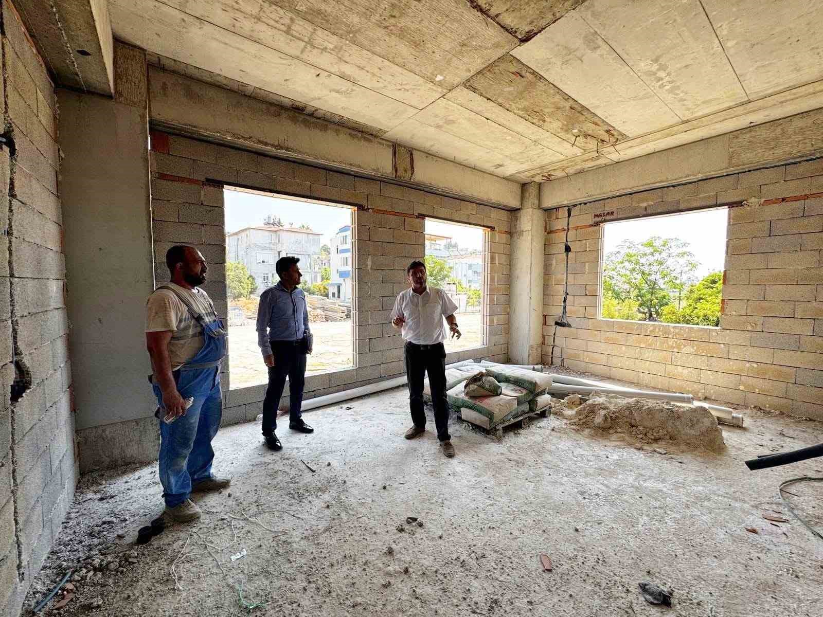 Manavgat&rsquo;ta Yatılı Hafızlık Kız Kur&rsquo;an Kursu&rsquo;nun kaba inşaatı tamamlandı
