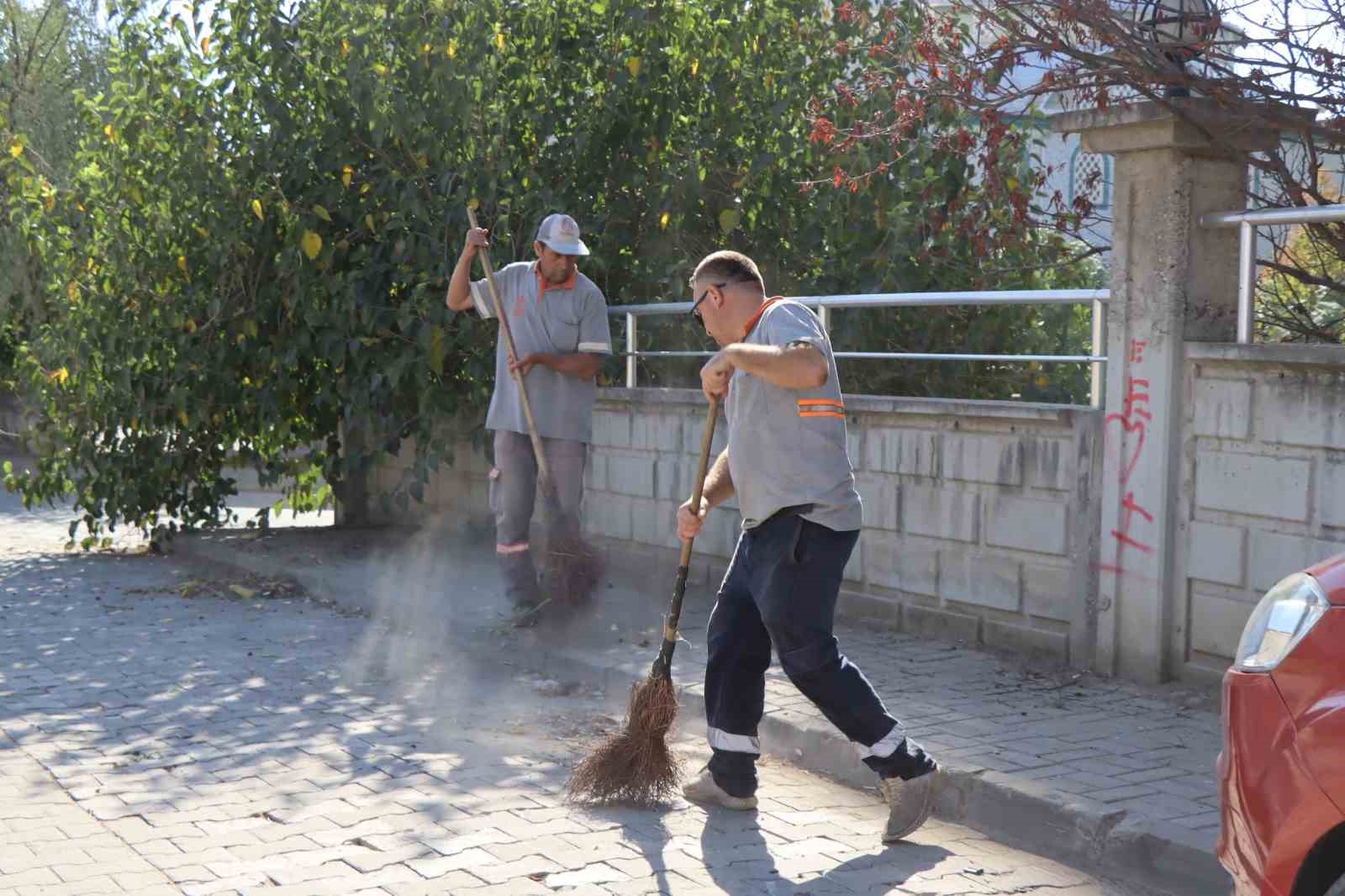 Nazilli Belediyesi İsabeyli’ye el attı
