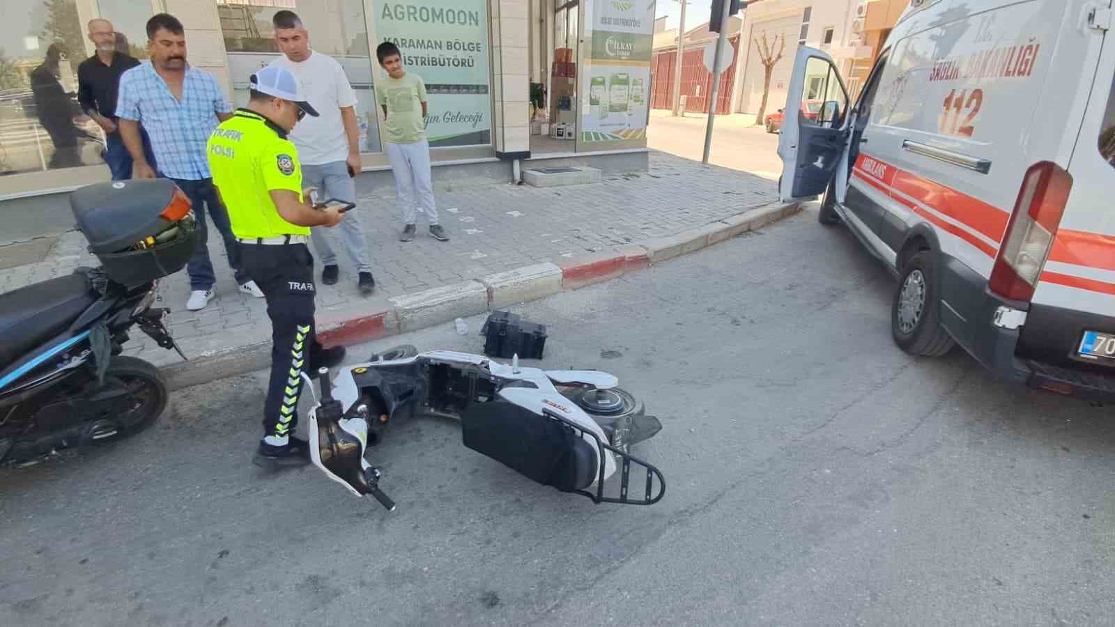 Karaman’da otomobille elektrikli bisiklet çarpıştı: 2 yaralı