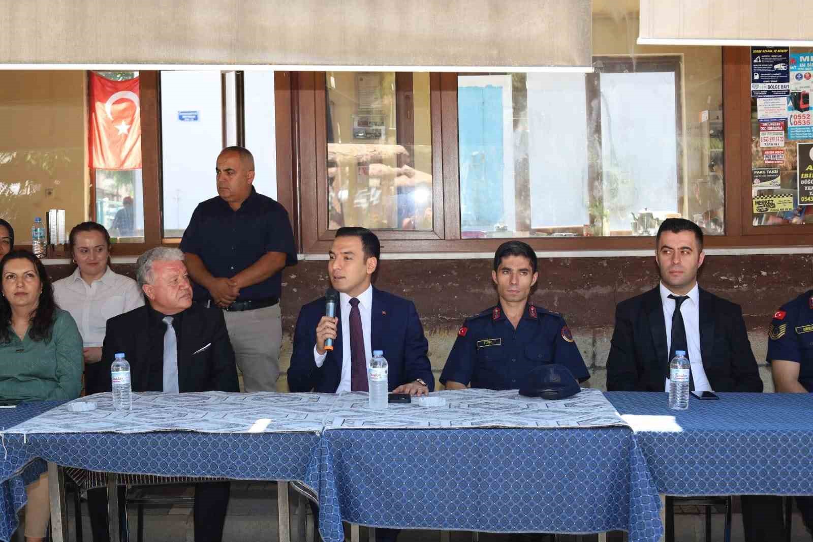 Kaymakam Uğuz, ’Halk Günü’ toplantısı düzenledi