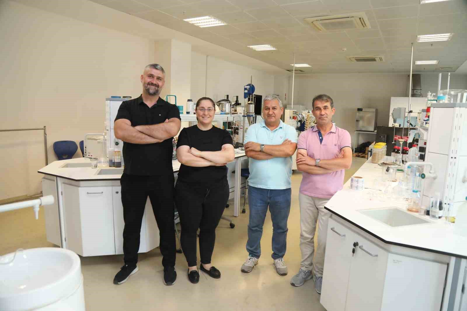 K&acirc;ğıt atıkları doğada &ccedil;&ouml;z&uuml;nebilir saksıya d&ouml;n&uuml;şecek
