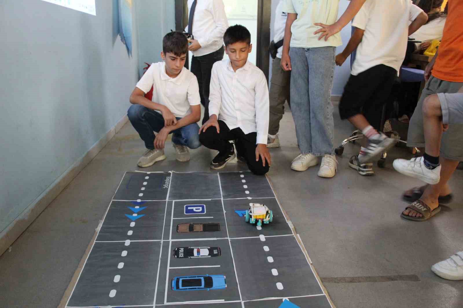 Şırnak’ta 116 öğrenci teknolojiyle buluştu