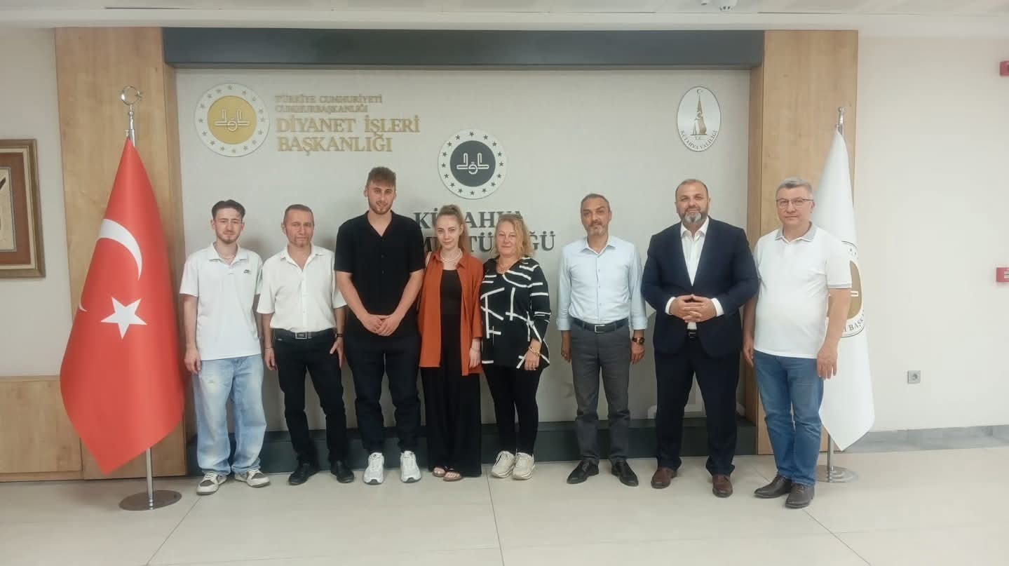 Alman vatandaşı M&uuml;sl&uuml;man oldu
