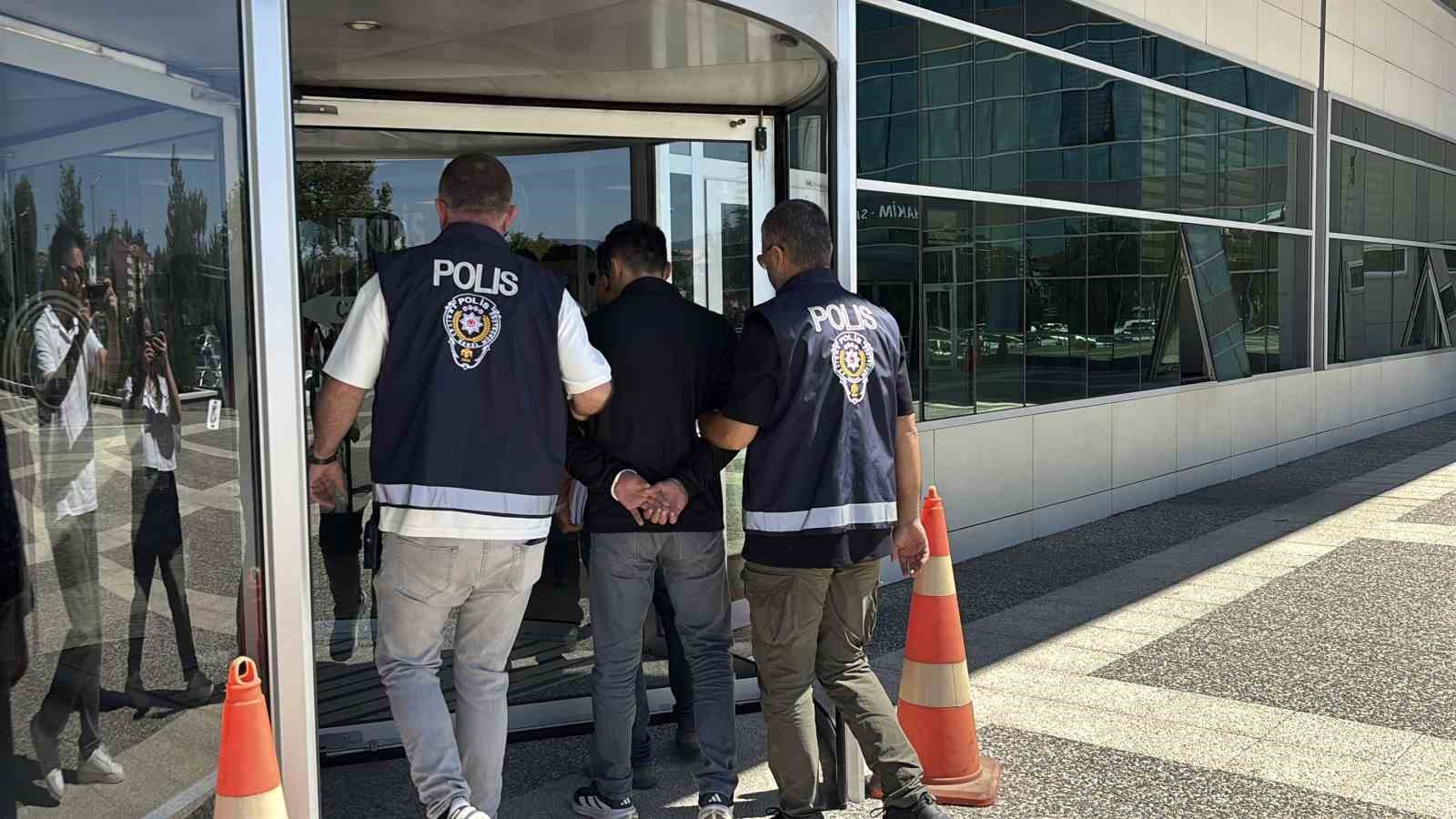 Bolu’da silahlı kavga şüphelileri adliyeye sevk edildi