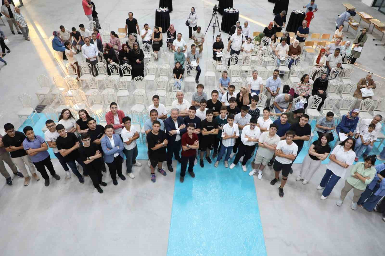 Başkan Palancıoğlu; Havacılık Lisesi’nin yeni öğrencileriyle tanıştı