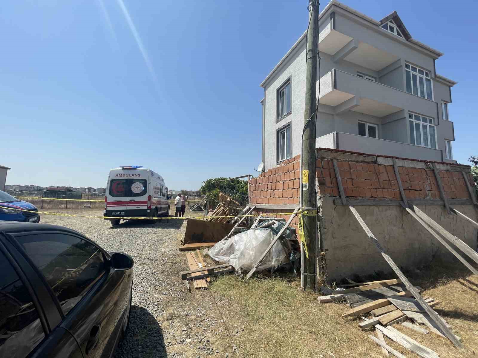 Kapaklı&rsquo;da 55 yaşındaki kadın evinde &ouml;l&uuml; olarak bulundu
