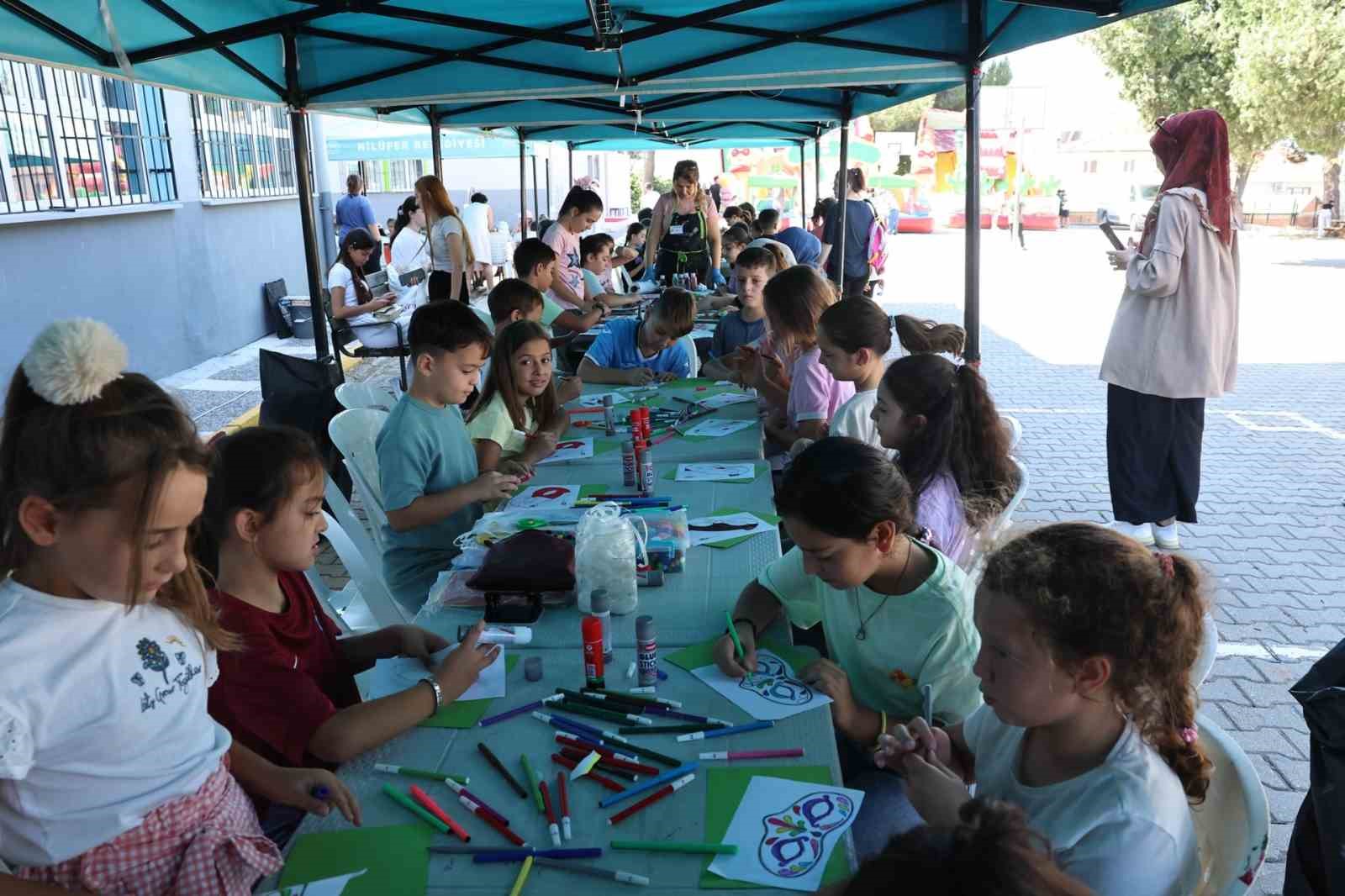 Başkan Şadi &Ouml;zdemir, Doğank&ouml;y&rsquo;deki yaz etkinliklerine katıldı
