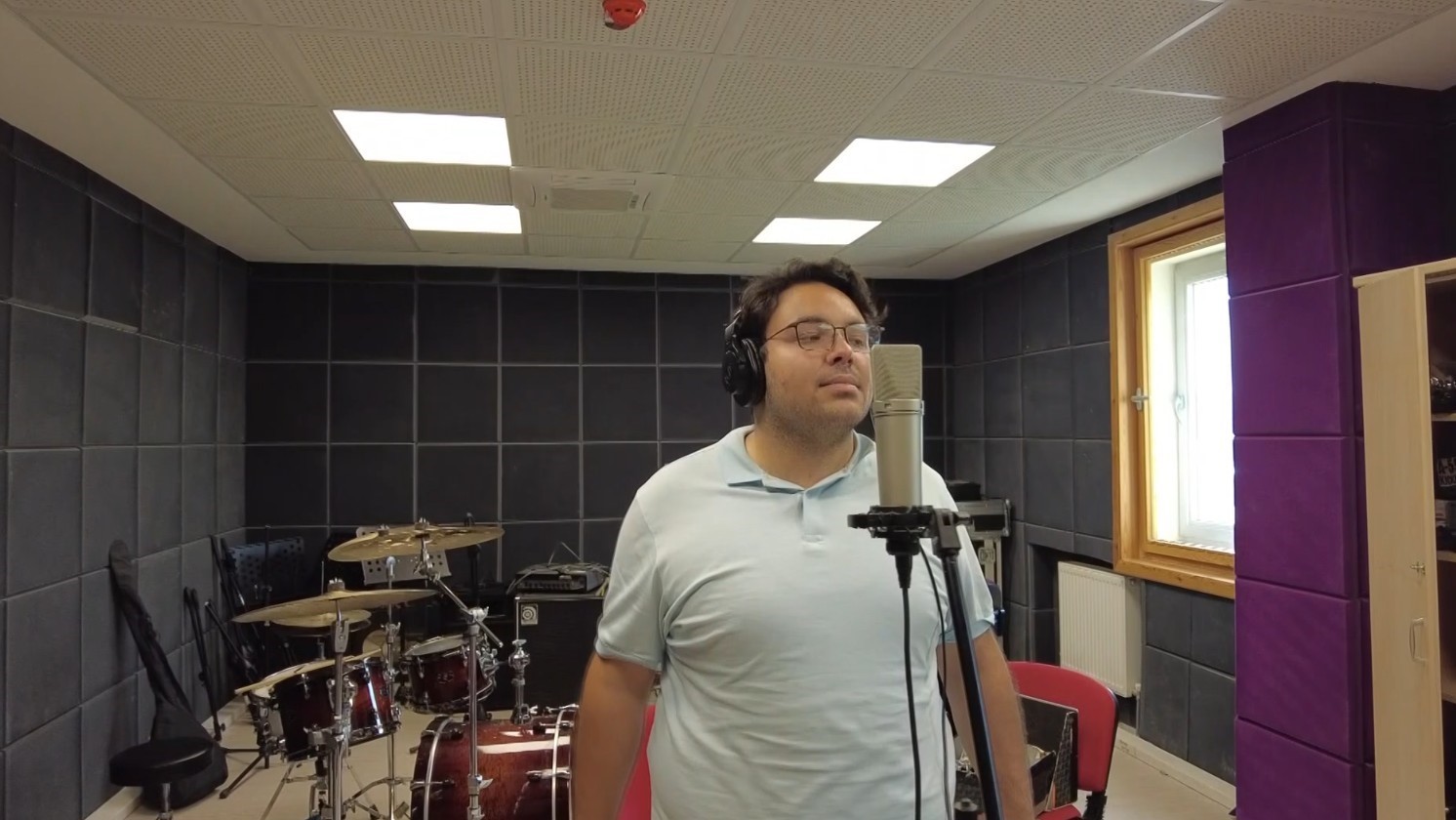 Öğrenciler üniversitesini yazdıkları marşla tanıttı